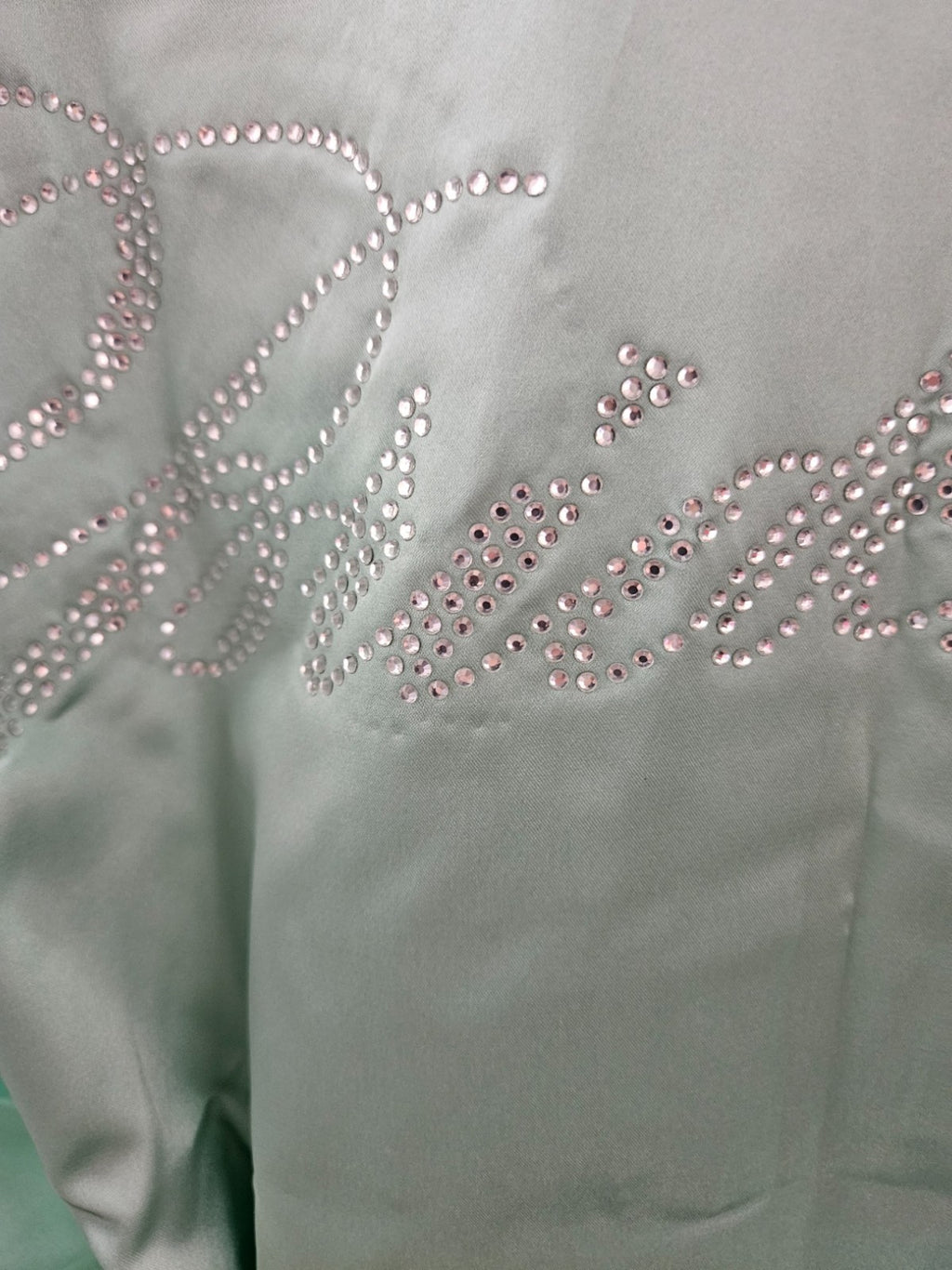 THE BUND AQUAMARINE SATIN/RHINESTONE SZ S BRIDESMAID ROBE & BRIDE TRIBE CUP NWT