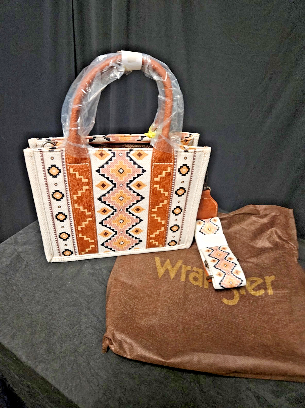 WRANGLER SOUTHWESTERN  CANVAS SMALL CROSSBODY TOTE WHIPSTITCH GUITAR STRAP NWT