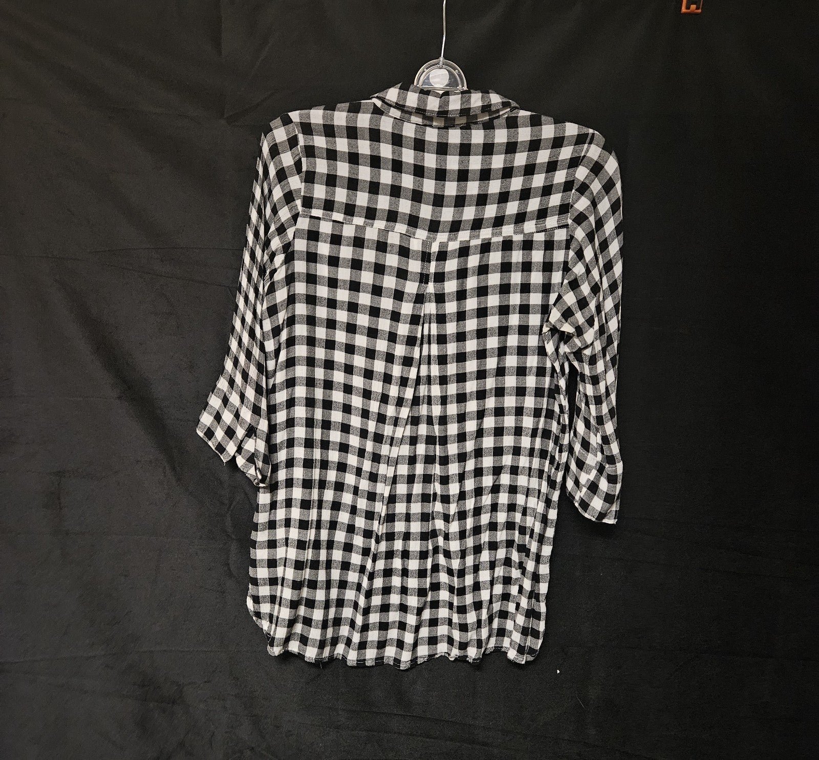 Bundle 2 Women's Long Sleeve Dress Shirts Size LARGE