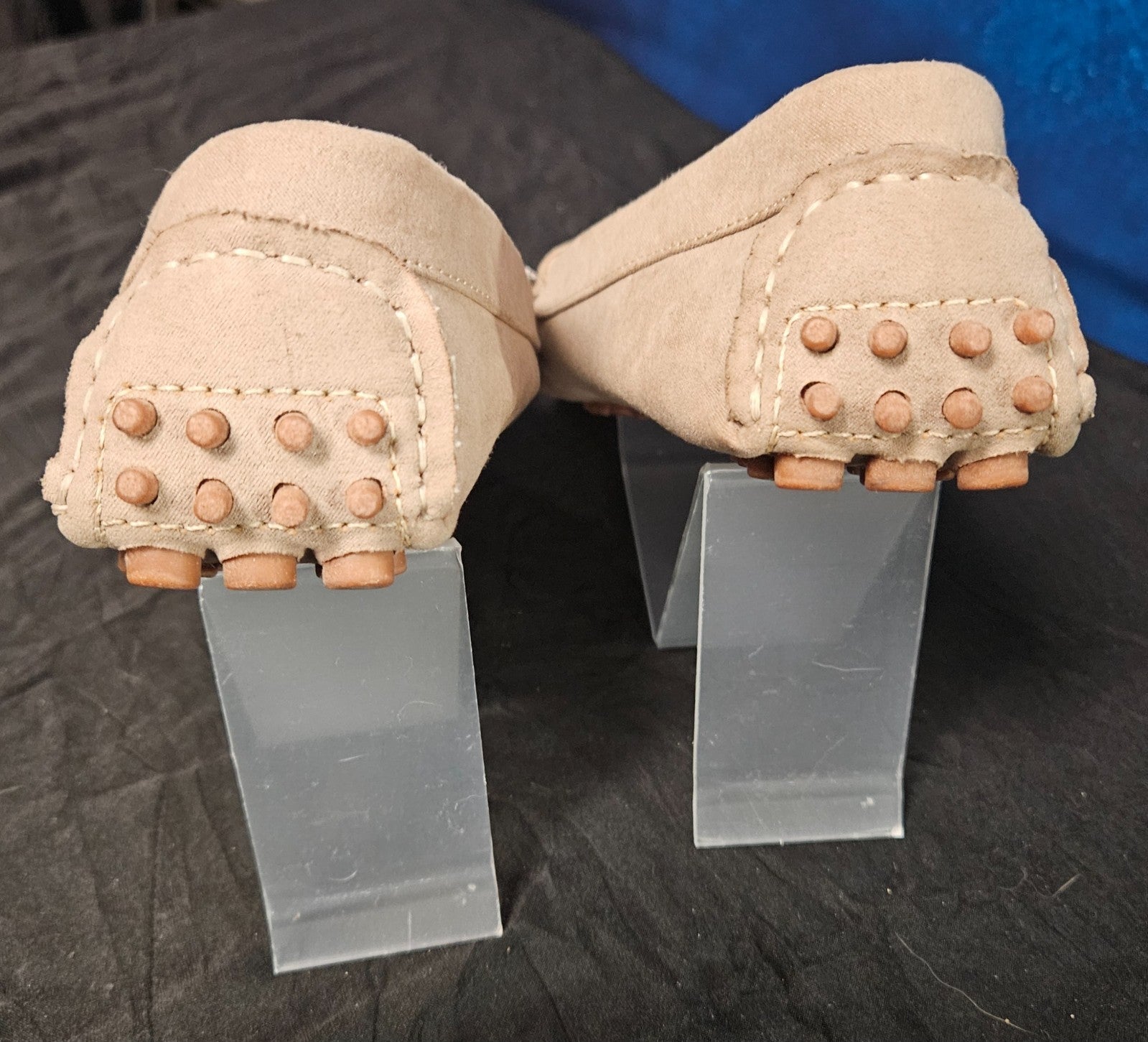 WOMEN'S JUST FAB ZAYLEY MOCCASSINS SIZE 6.5 TAN USED IN GOOD CONDITION