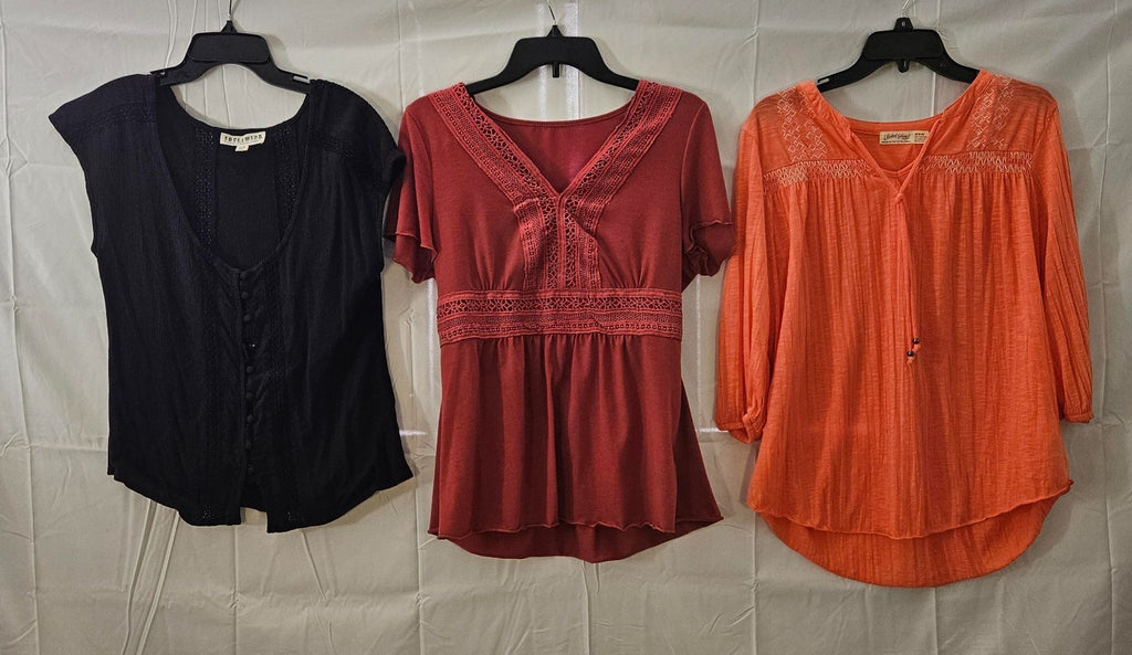 WOMEN'S SIZE MEDIUM BLOUSE BUNDLE (THREE BLOUSES TOTAL)