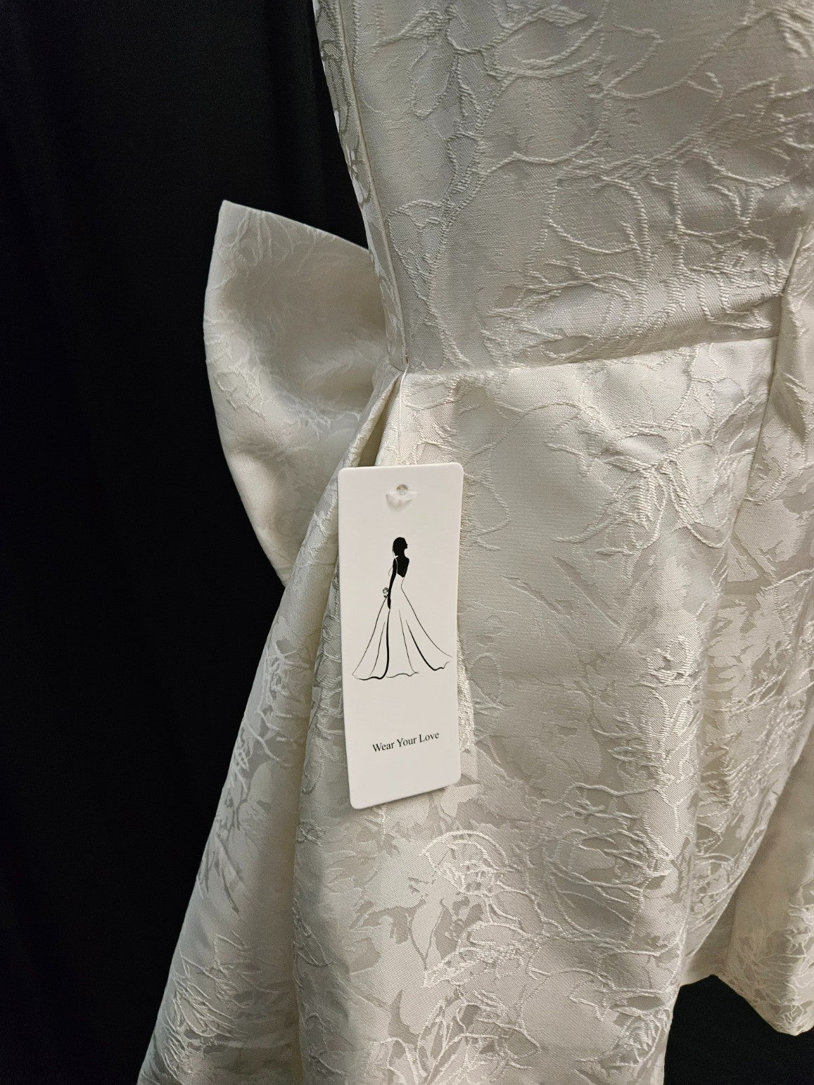 FAERIESTY BEIGE SATIN FIT FLARE SHORT BABY DOLL GOWN BOW SIZE SMALL ZIP & CORSET