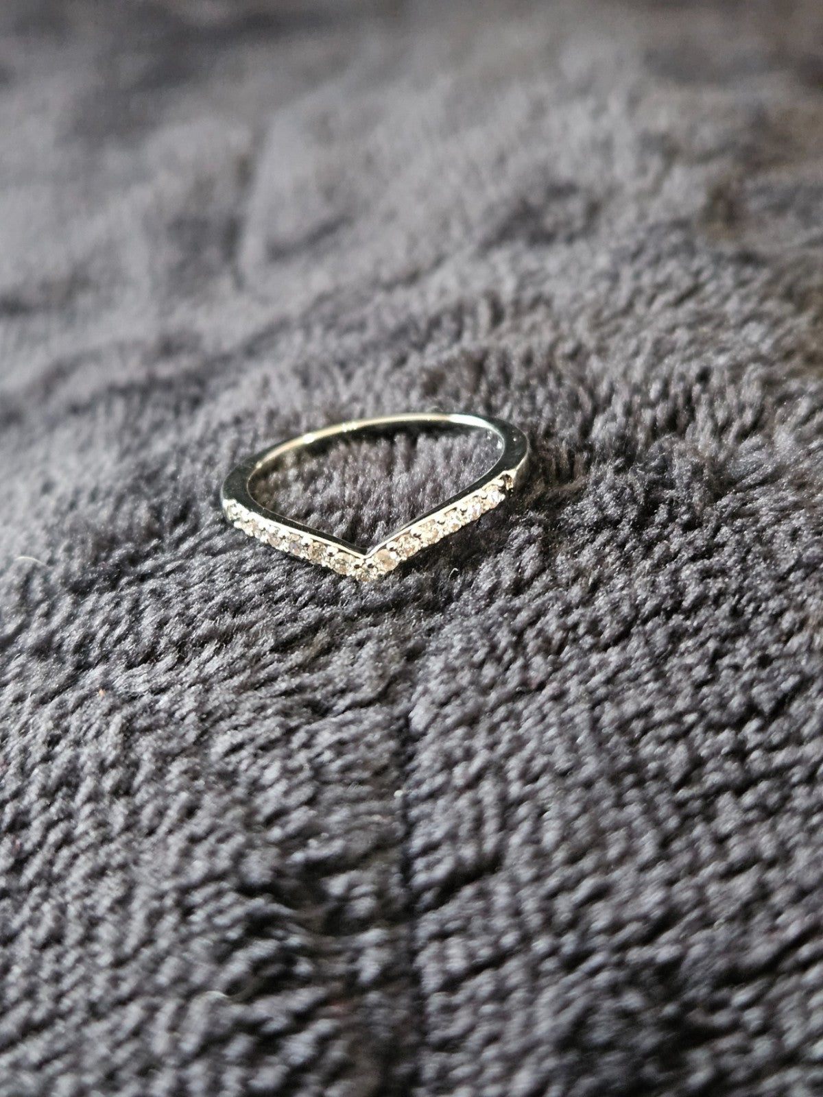 WOMEN'S SZ 8 CRYSTAL PURE SILVER OVER BRASS BAND