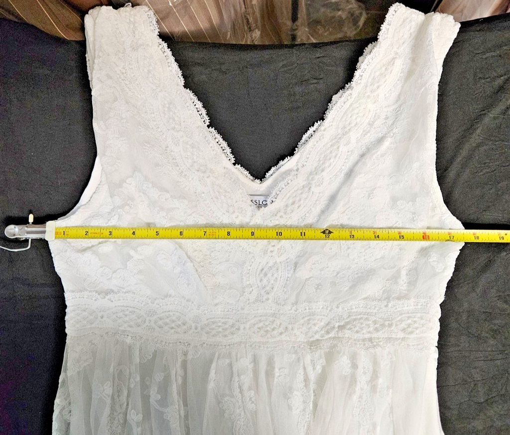 MISSLOOK MEDIUM WOMENS WHITE LACE & POLYESTER MIDI GOWN NWOT