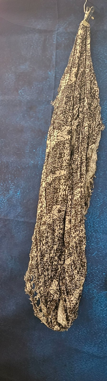 ASSORTED WOMEN'S SCARVES (COWL, TIE, WINTER) ALL 6 SCARFS
