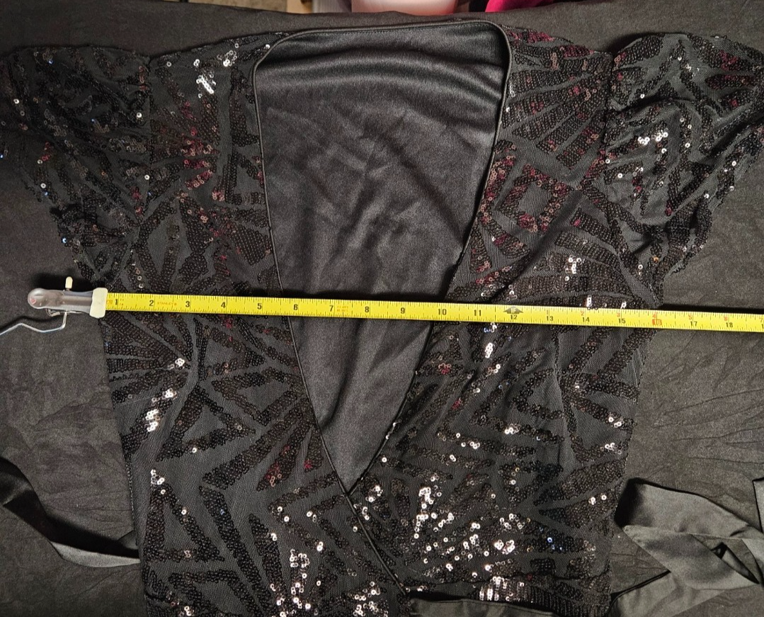 ELVI WOMENS SZ M BLACK SEQUIN WRAP SHORT COCKTAIL /PROM GOWN NWT