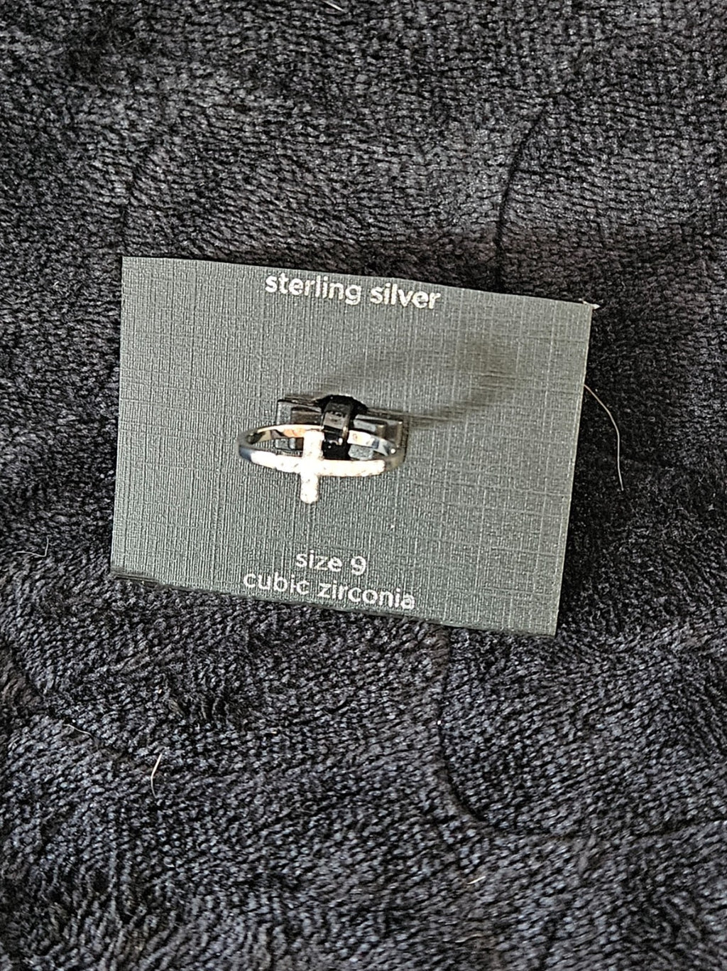 WOMEN'S STERLING SILVER CUBIC ZIRCONIA CROSS BAND SIZE 9