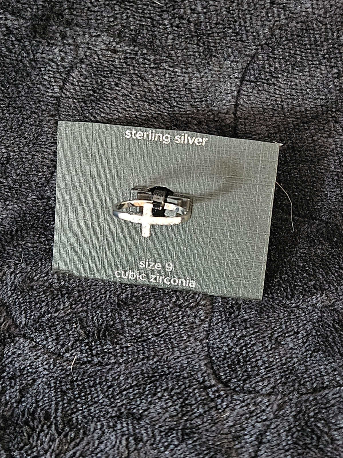 WOMEN'S STERLING SILVER CUBIC ZIRCONIA CROSS BAND SIZE 9
