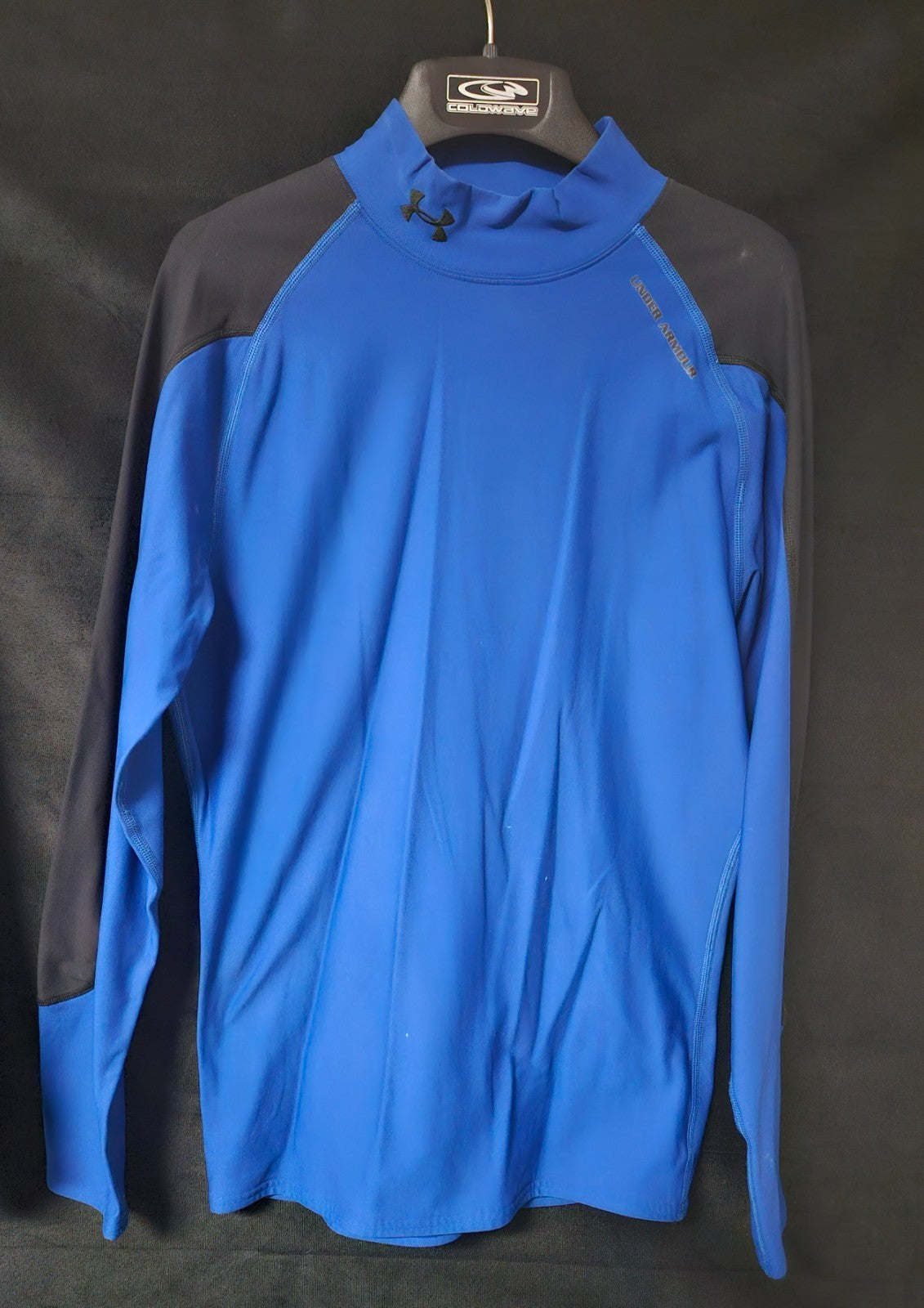 WOMEN'S UNDER ARMOR PERFORMANCE BUNDLE SHIRT AND LEGGINGS SIZE LARGE