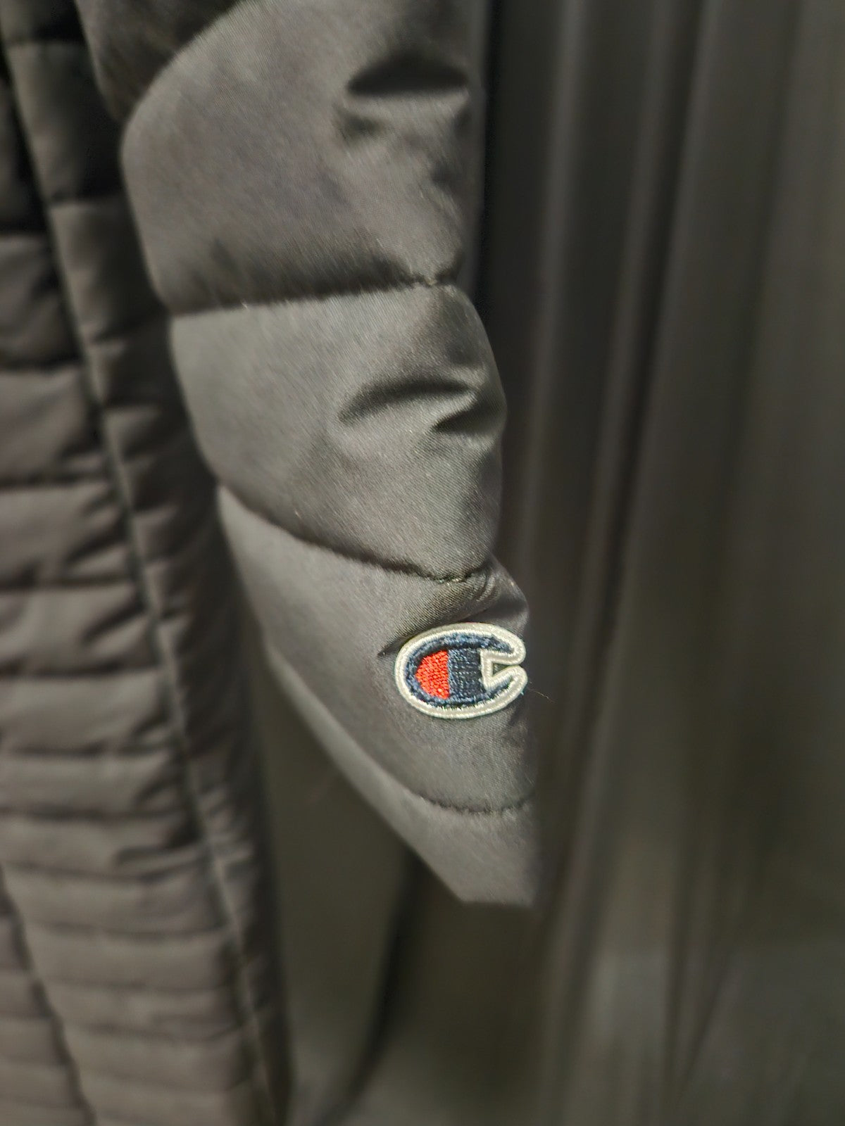 CHAMPION WOMEN'S SIZE S LONG SIDELINE BLACK PUFFER COAT NWT
