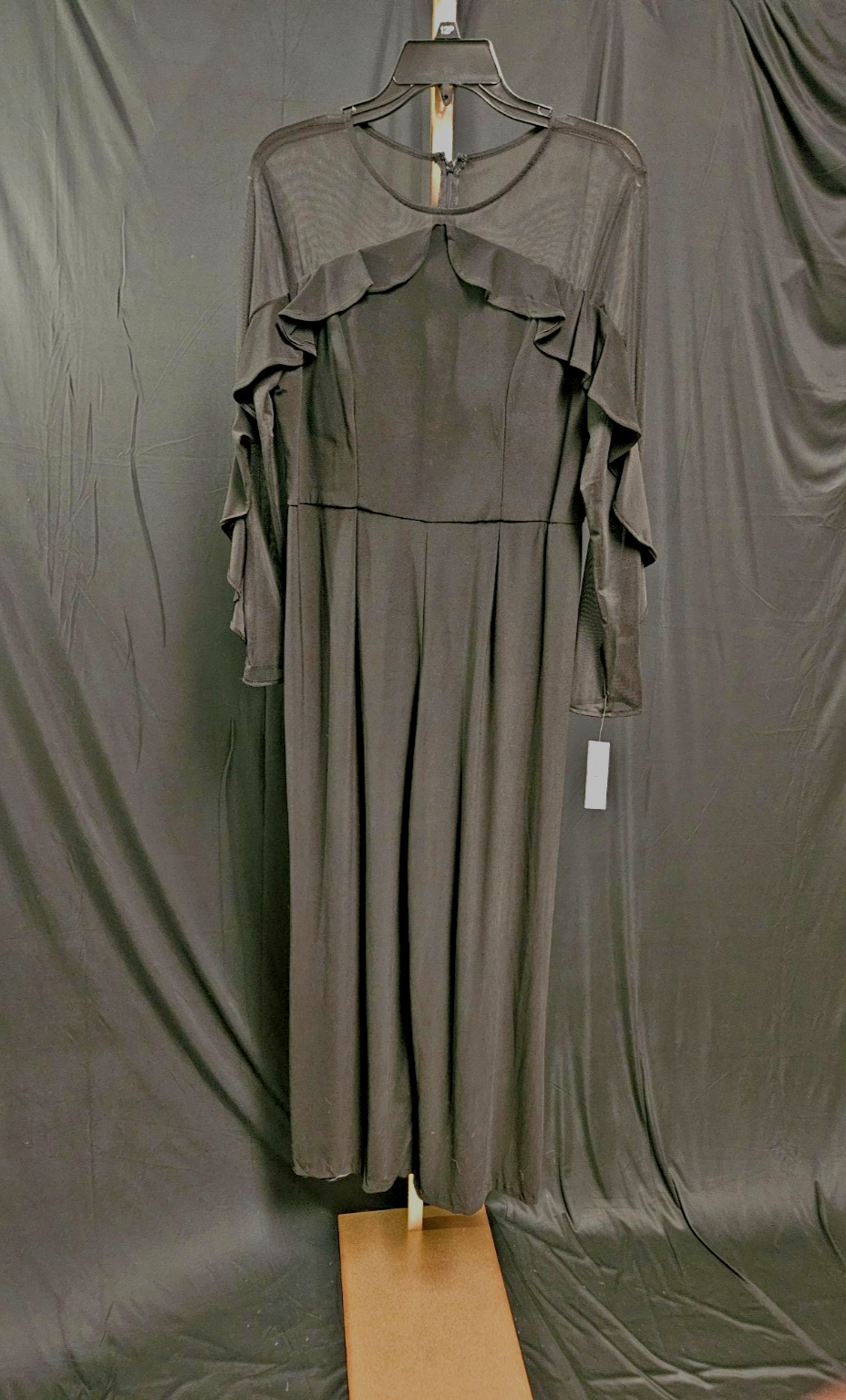 RM RICHARDS NYC WOMENS BLACK FORMAL/COCKTAIL JUMPSUIT SZ 12P NWT
