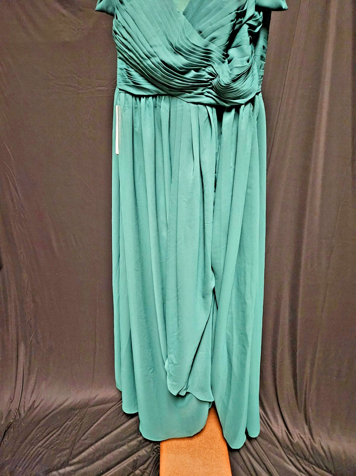 WOMEN'S SIZE 18 DARK GREEN CHIFFON OFF THE SHOULDER GOWN PROM/FORMAL NWT