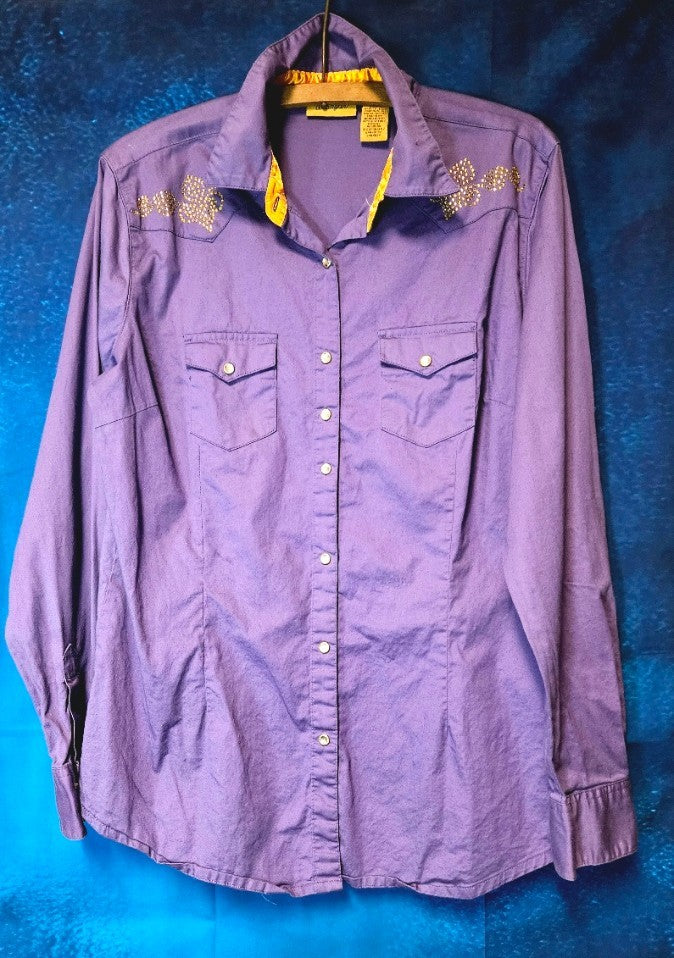 WRANGLER WOMEN'S SNAP UP WESTERN SHIRT SIZE LARGE IN GREAT CONDITION