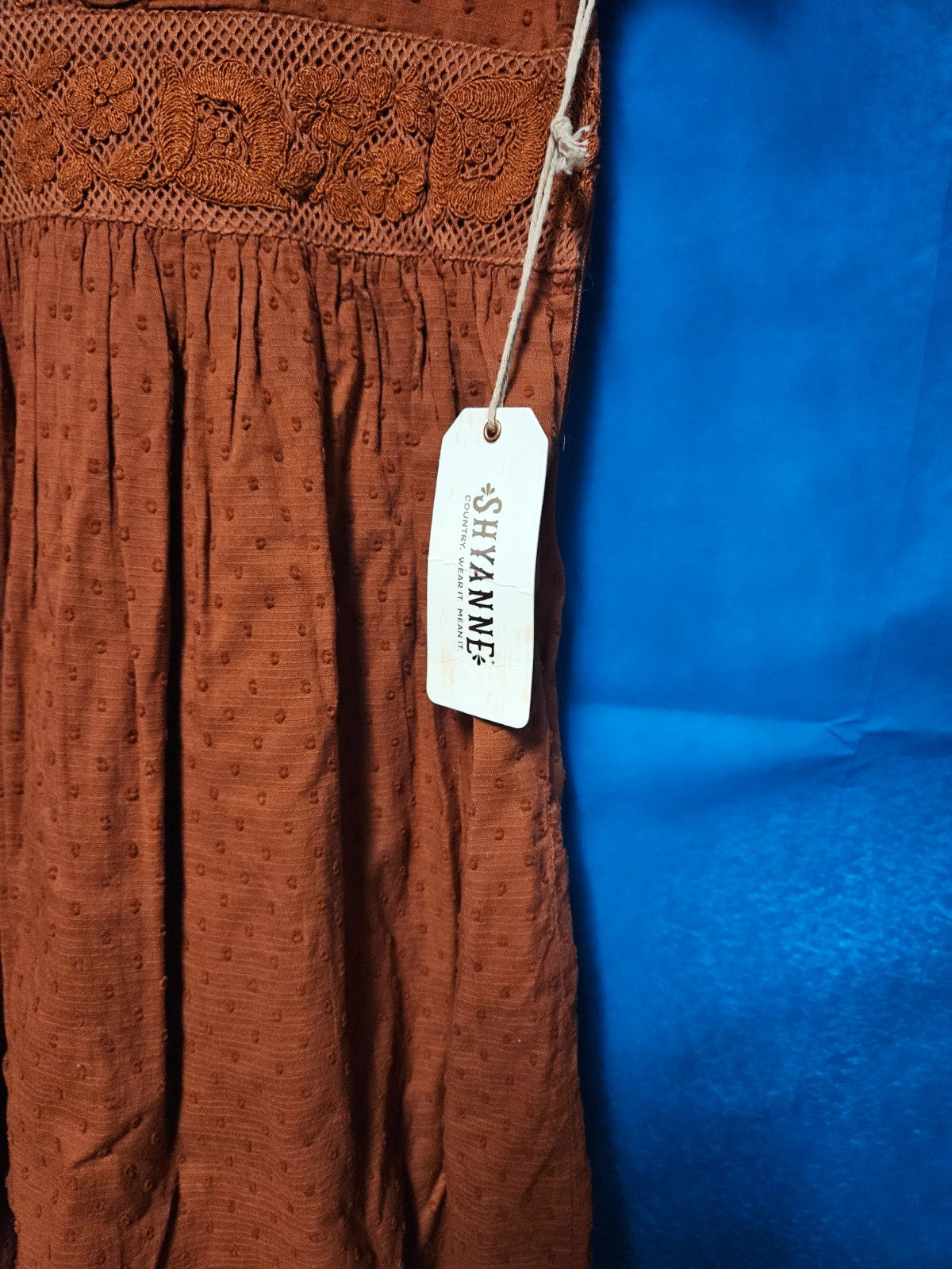 WOMEN'S SHYANNE RUST COPPER WESTERN DRESS SIZE LARGE NWT