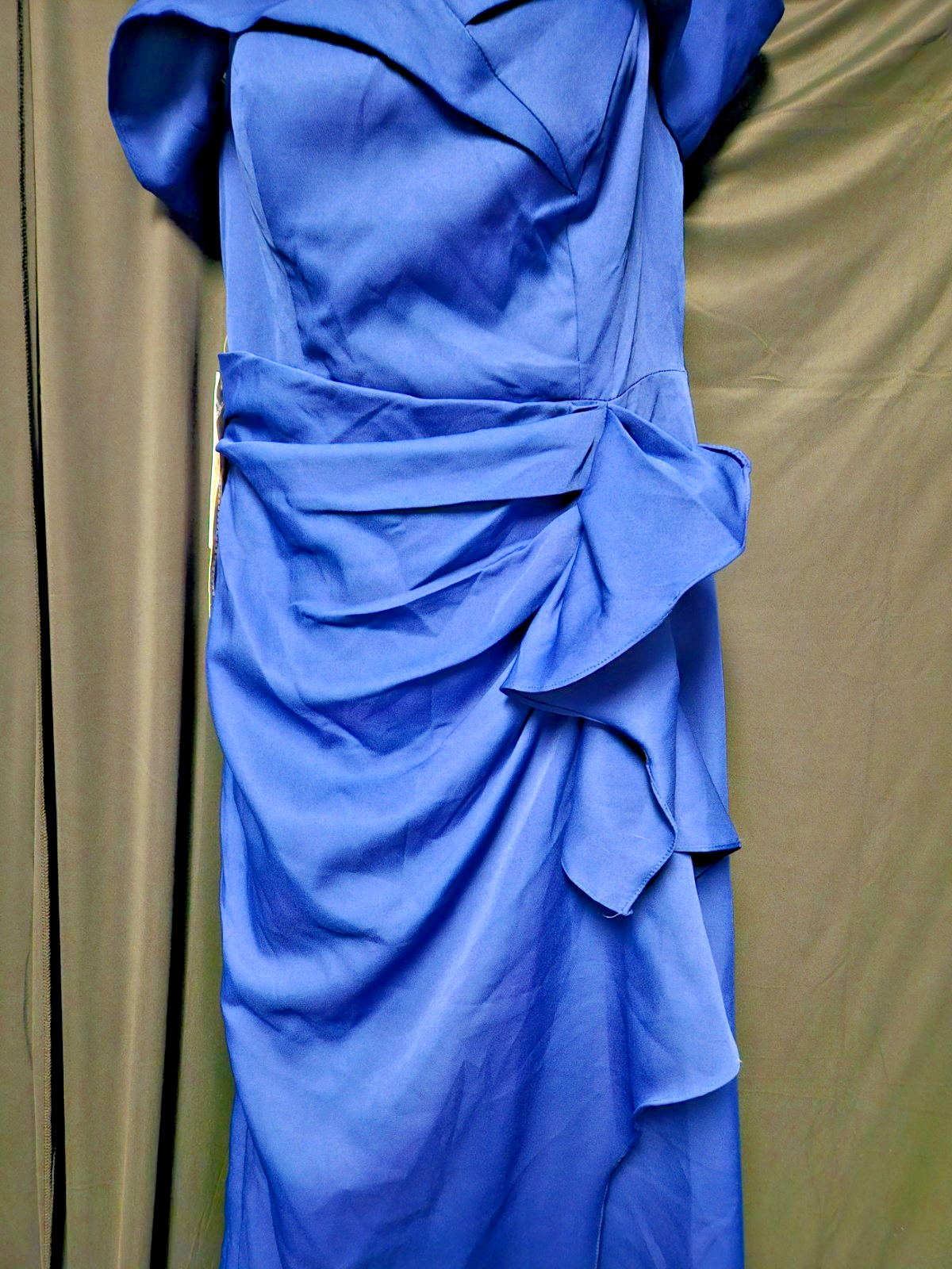 BEAUTIFUL BLUE MATTE SATIN OFF THE SHOULDER EVENING GOWN PROM/FORMAL SIZE 10/12