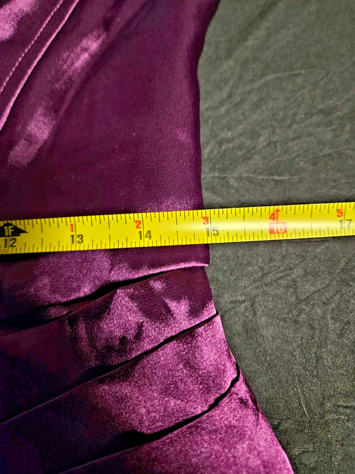 PURPLE/WINE SATIN STRAPLESS PROM/FORMAL GOWN W/SCARF SIZE 8/10 BONING NWT