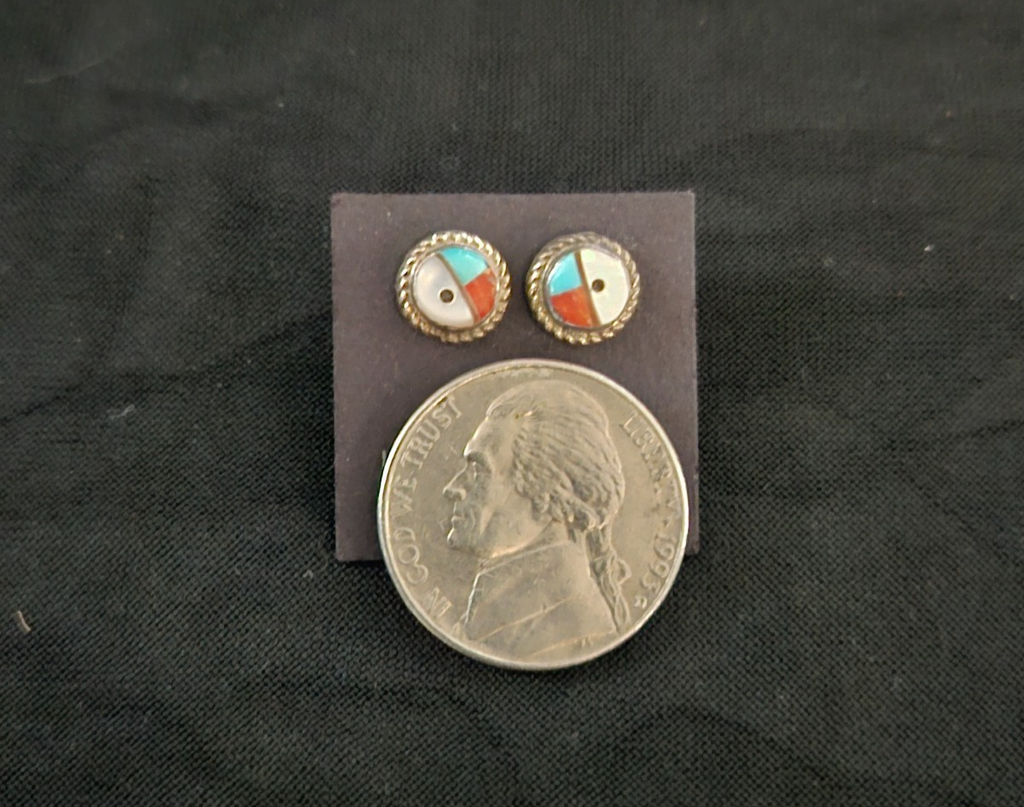 NATIVE AMERICAN ZUNI MADE INLAID ROUND EARRINGS STERLING SILVER NWOT