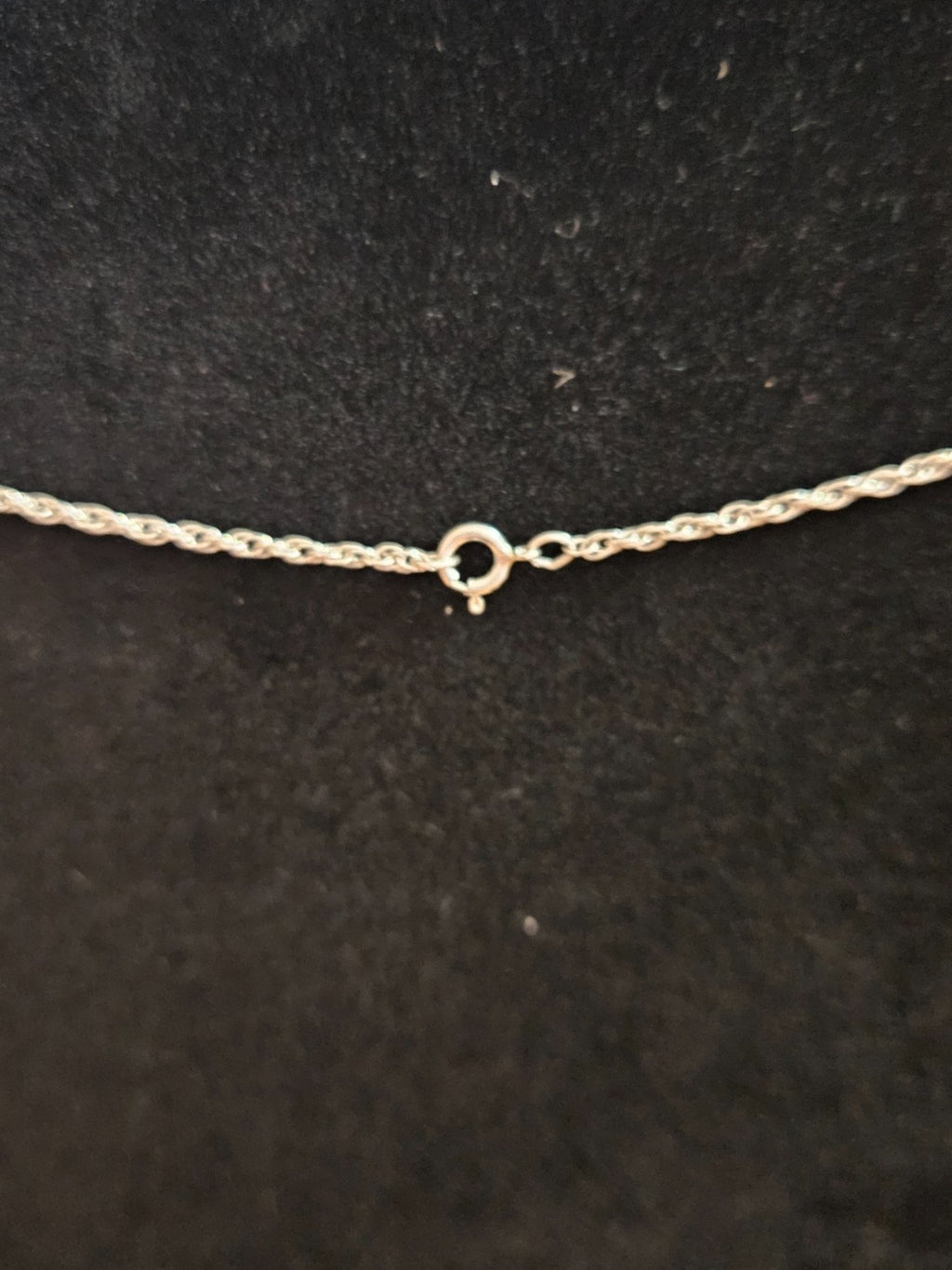 NATIVE AMERICAN ZUNI MADE STERLING PIN/PENDANT & CHAIN SIGNED BY ARTIST