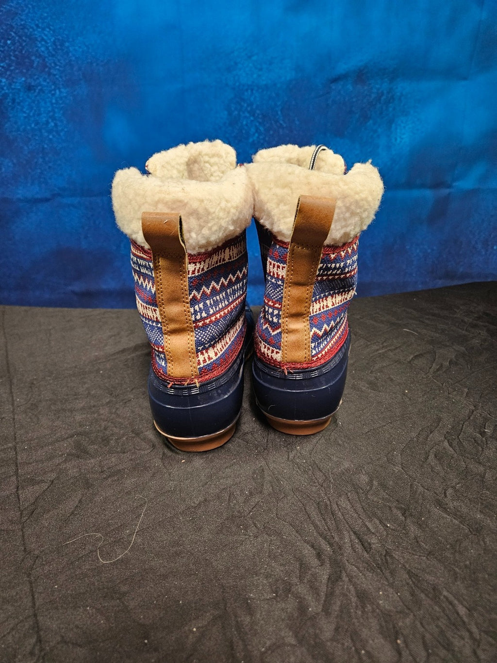 WOMEN'S SIZE 6.5 JUST FAB CROCHET INSULATED DUCK BOOTS