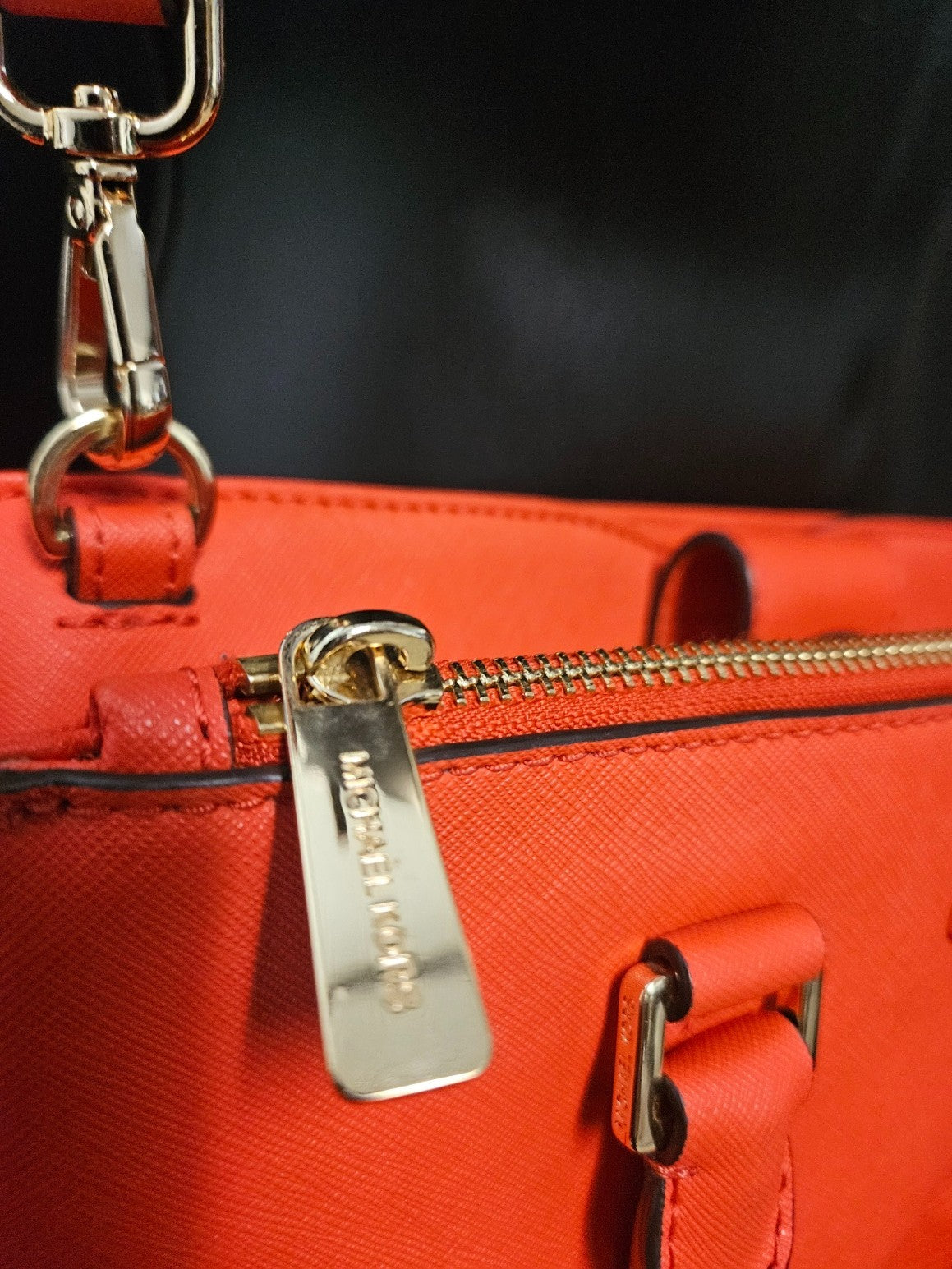 MICHAEL KORS KELLEN SAFFIANO LEATHER SATCHEL ORANGE IN EXCELLENT CONDITION