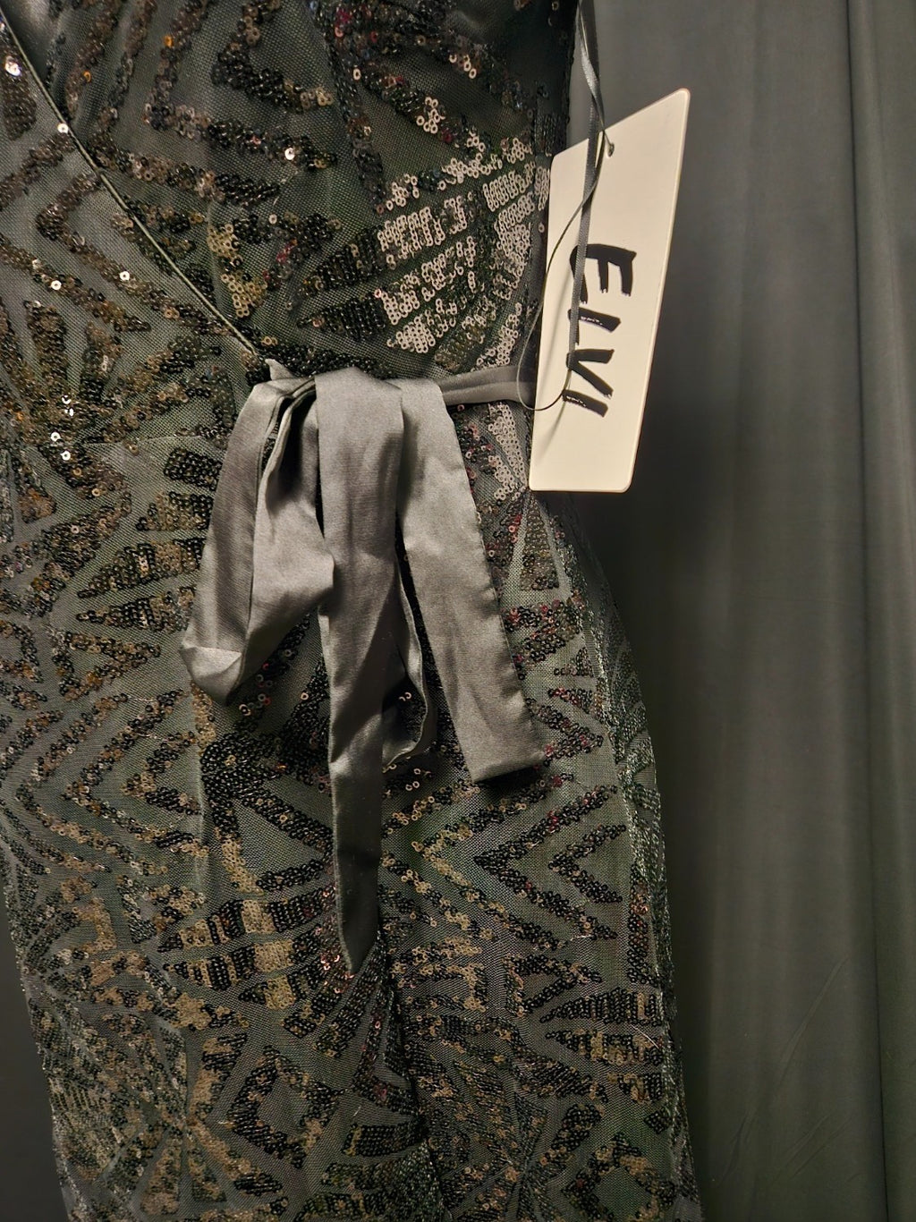 ELVI WOMENS SZ M BLACK SEQUIN WRAP SHORT COCKTAIL /PROM GOWN NWT