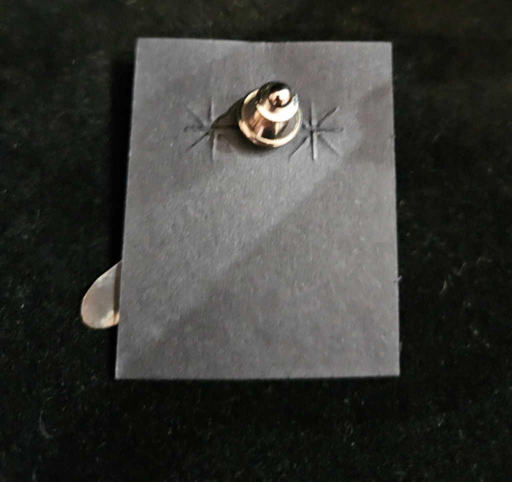 NATIVE AMERICAN HANDMADE STERLING HAT PIN WITH HANDCUT FEATHER BY KURT MOHAWK