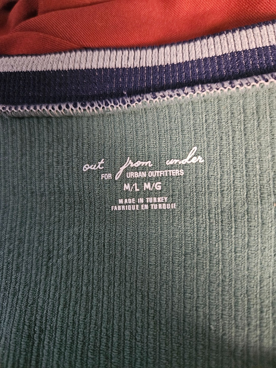 URBAN OUTFITTERS OUT FROM UNDER RIBBED CROP HENLEY GREEN SZ MED