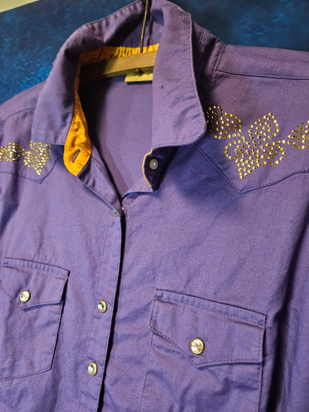 WRANGLER WOMEN'S SNAP UP WESTERN SHIRT SIZE LARGE IN GREAT CONDITION