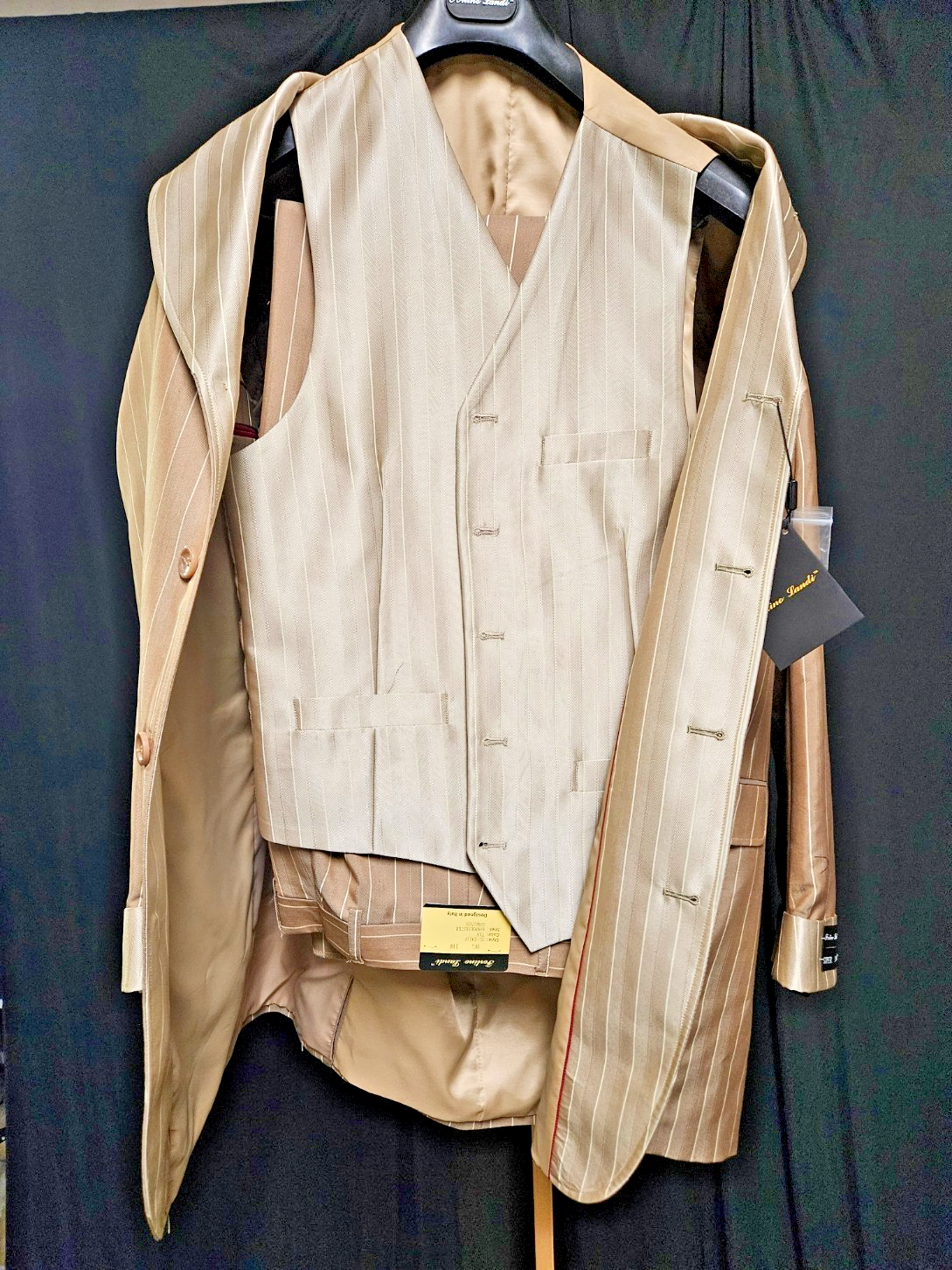 MEN'S FORTINO LANDI 3 PIECE PINSTRIPPED SUIT BEIGE/BROWN SIZE L 40/34 W 36L NWT