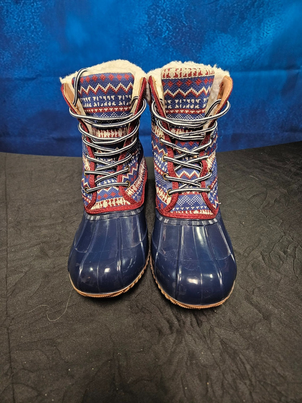 WOMEN'S SIZE 6.5 JUST FAB CROCHET INSULATED DUCK BOOTS