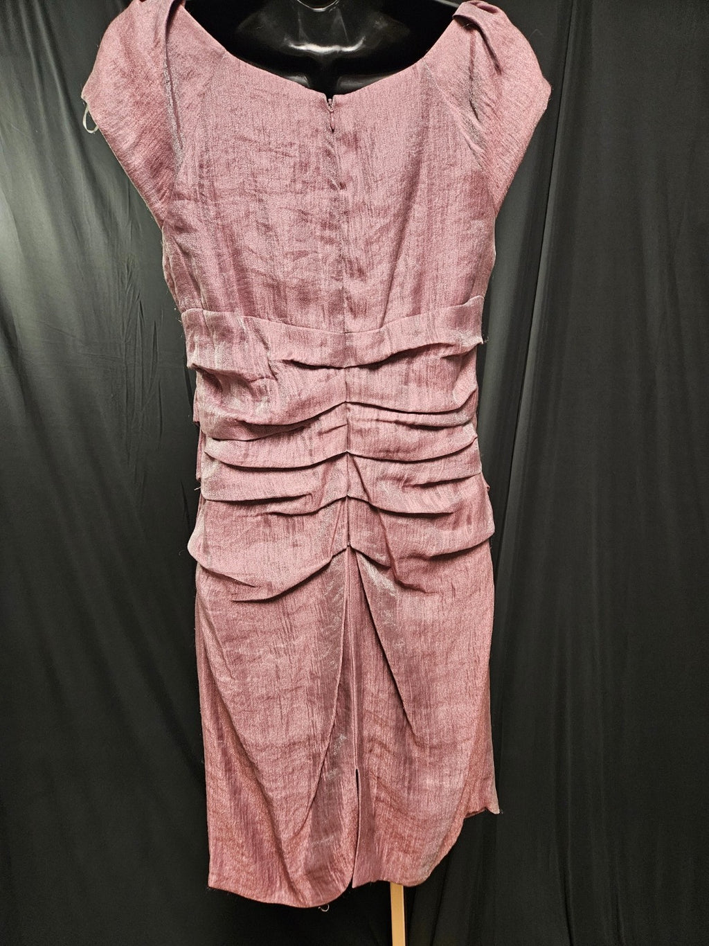 SIZE 10P SUZI CHIN FOR MAGGY BOUTIQUE PURPLE/METALLIC COCKTAIL ROUCHED DRESS