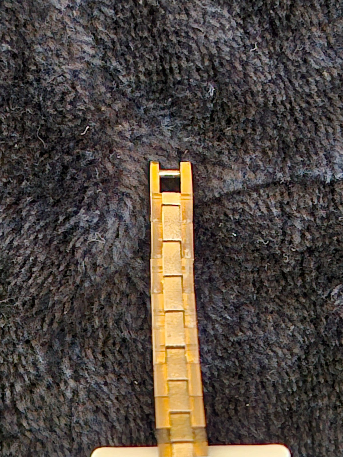 VINTAGE LADIES YELLOW GOLD FILL/ STAINLESS DIAMOND QUARTZ WATCH NEW BATTERY