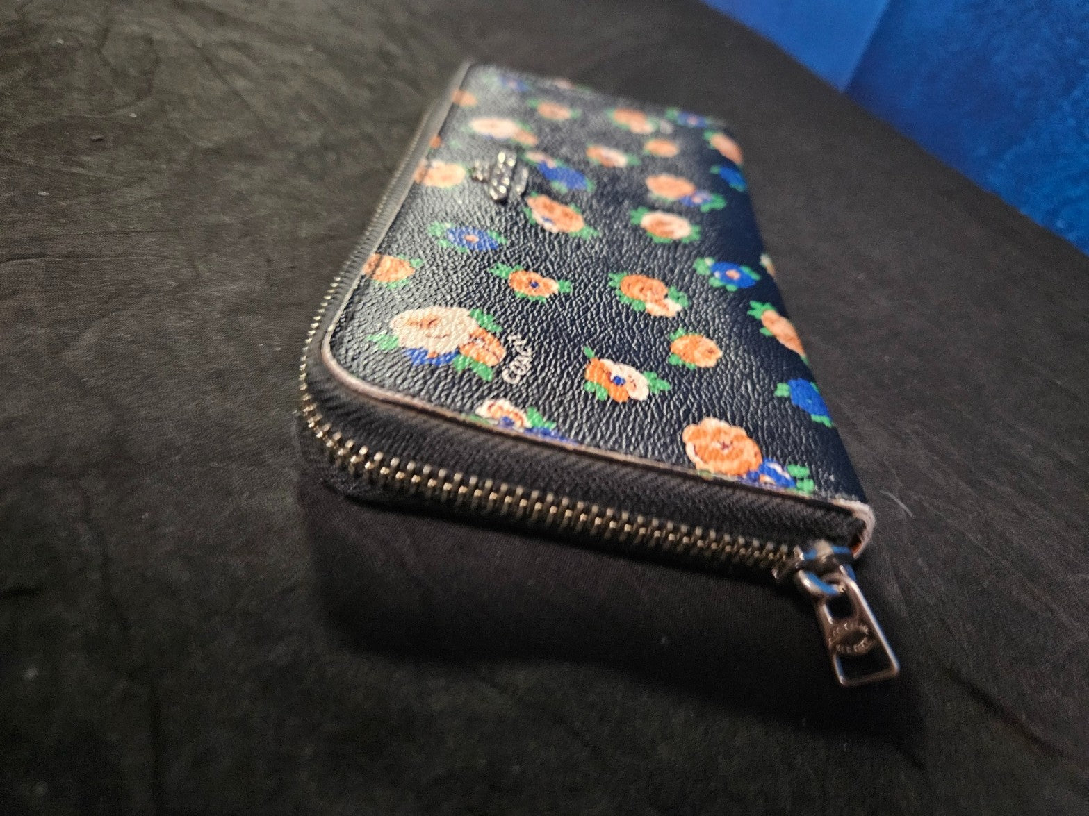 COACH ACCORDIAN ZIP WALLET F57649 IN TEA ROSE FLORAL PRINTED COATED CANVAS