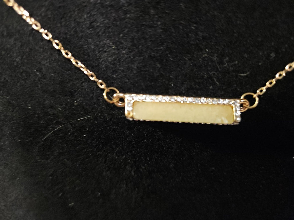 WOMEN'S YELLOW GOLD OVER STAINLESS HORIZONTAL BAR NECKLACE CZ/PEARL INLAY