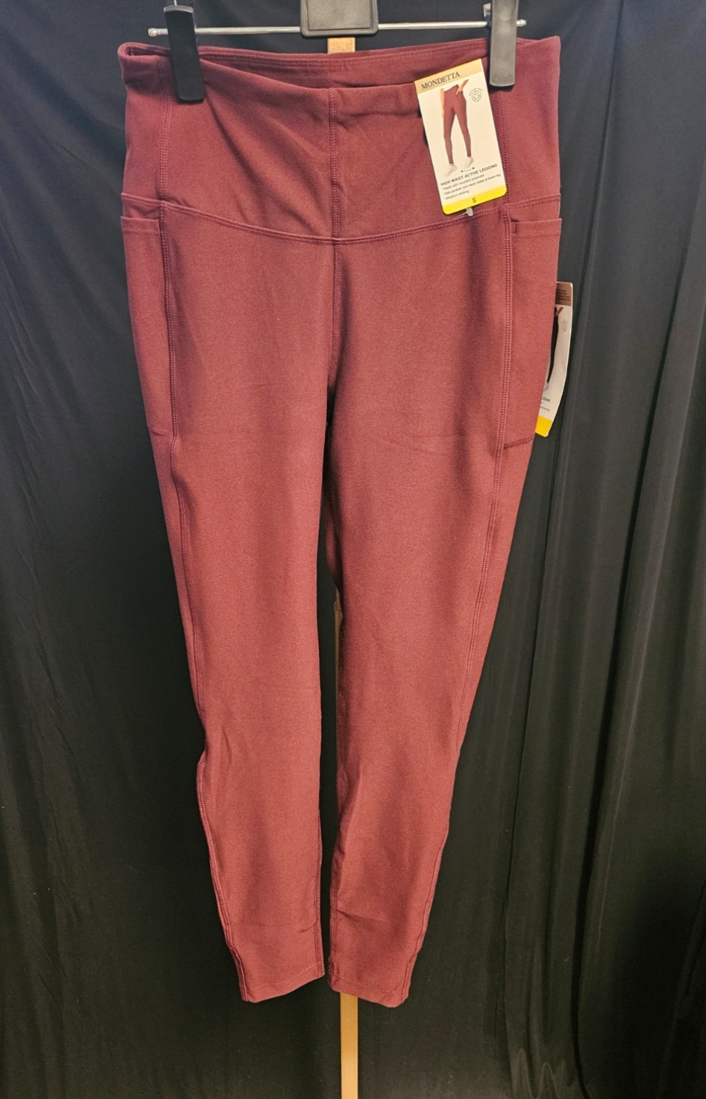 MONDETTA HIGH WAISTED POCKET ACTIVE LEGGINGS MAROON NWT SIZE SMALL NWT