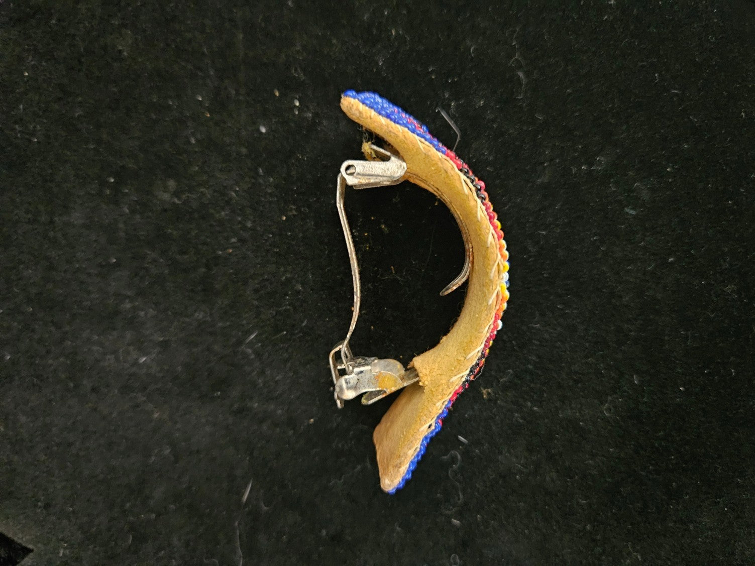 NATIVE AMERICAN NAVAJO LOOM BEADED ON LEATHER PONYTAIL BARRETTE BLUE