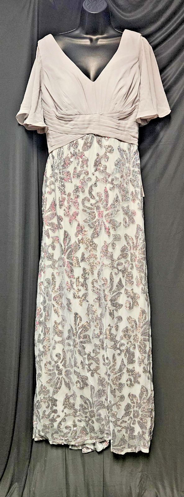 SZ 14 DEEP V-NECK SILVER-TONED,SEQUINED,FLORAL PATTERN FORMAL/PROM/GOWN CORSET