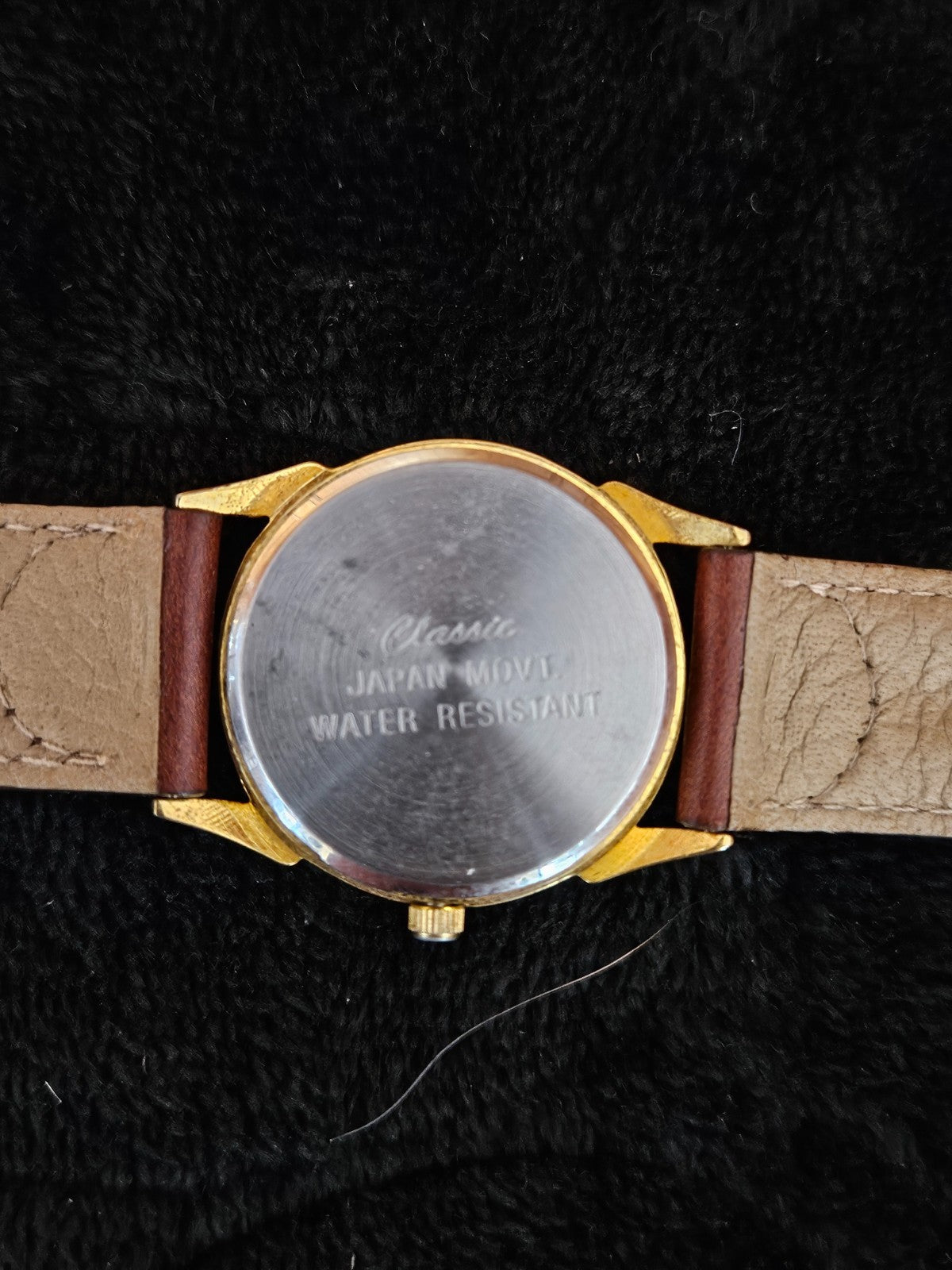 UNISEX VINTAGE TRIBAL ART-INSPIRED GOLD TONE WATCH LEATHER BAND BEAR DESIGN
