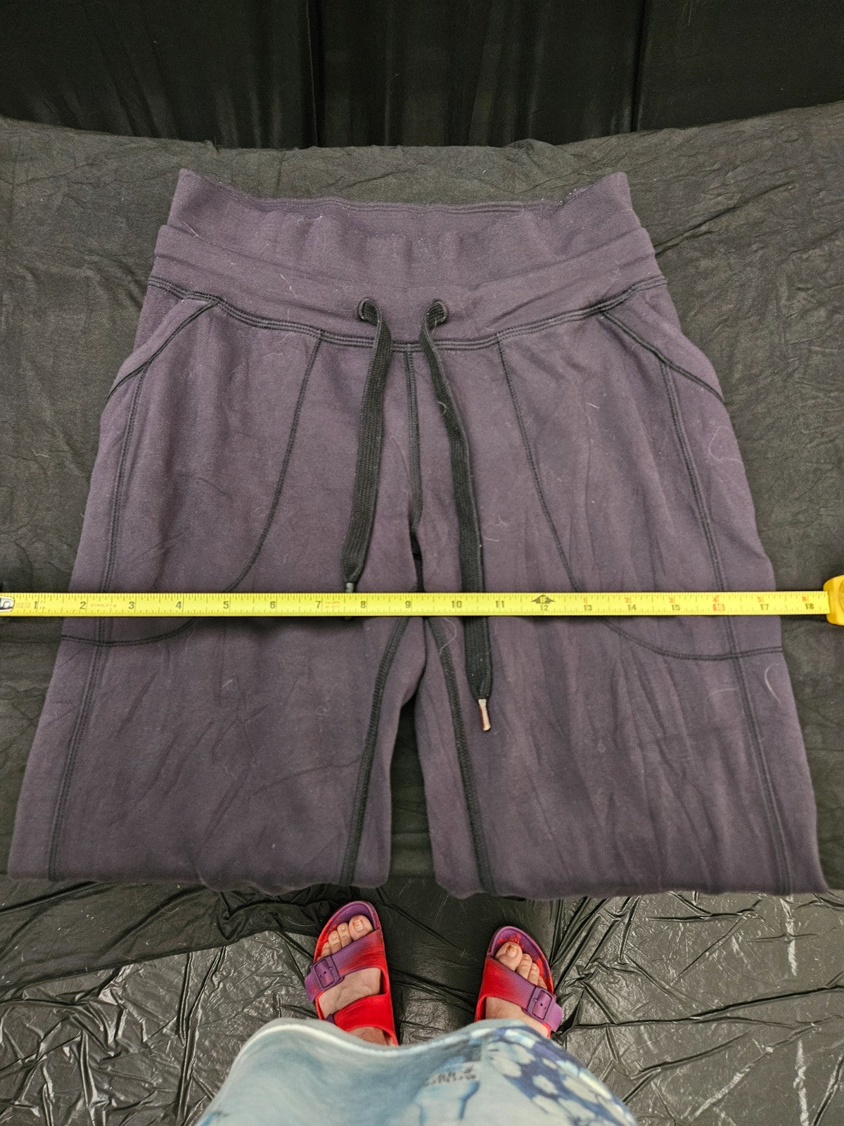 Lululemon Women’s  Align Black Jogger With Drawstring Size 6