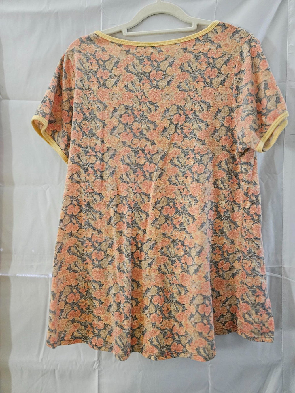 WOMEN'S LULA ROE TUNIC TOP SIZE SMALL FLORAL PRINT
