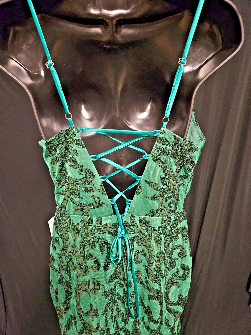 WOMEN'S SIZE 10/12 L DK GREEN SEQUINED MERMAID GOWN PROM/FORMAL NWT