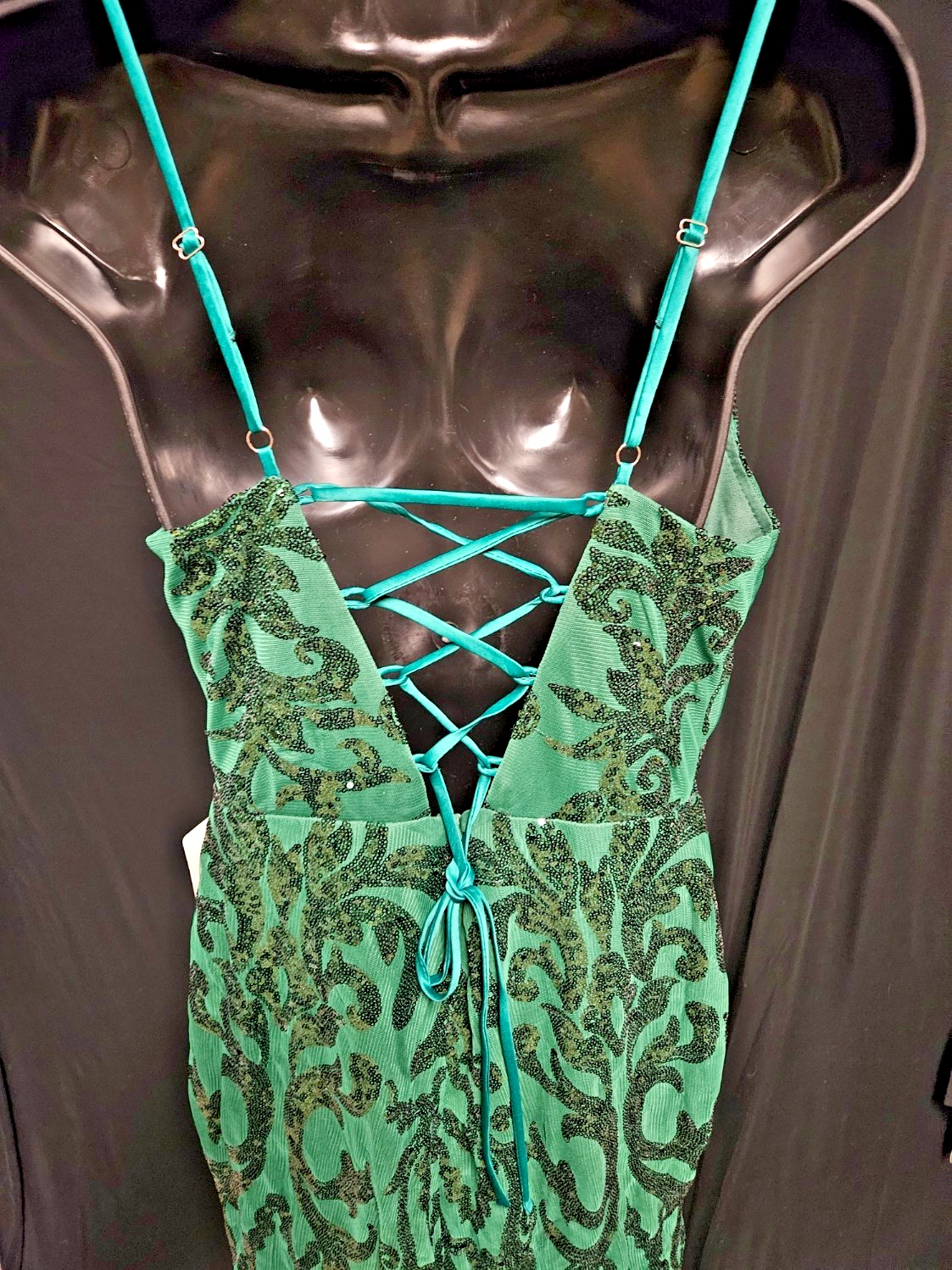 WOMEN'S SIZE 10/12 L DK GREEN SEQUINED MERMAID GOWN PROM/FORMAL NWT