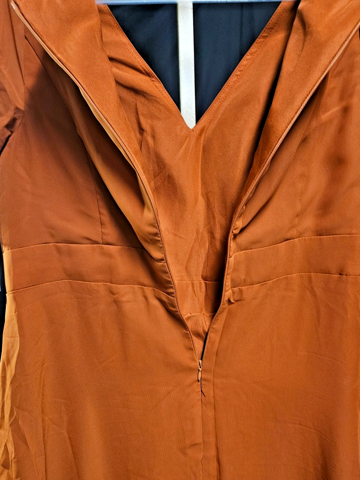 WOMEN'S SIZE 18 CINNAMON CHIFFON BEAD & EMBROIDER MAXI GOWN FORMAL/PROM NWT