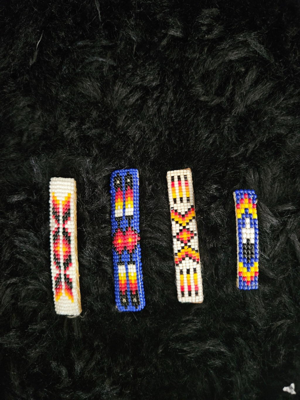 NATIVE AMERICAN MADE SET OF 4 BEADED (LOOMED) BARRETTES MULTI SIZE
