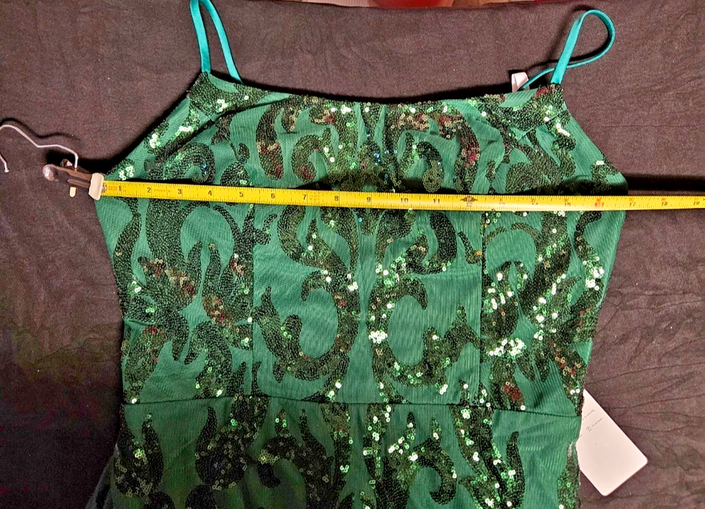 WOMEN'S SIZE 10/12 L DK GREEN SEQUINED MERMAID GOWN PROM/FORMAL NWT