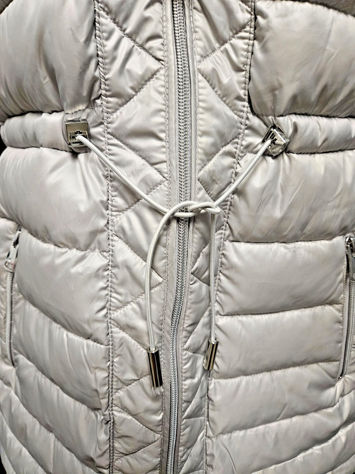 KENNETH COLE SILVER QUILTED ANORAK JACKET SIZE M DRAWSTRING WAIST NWT