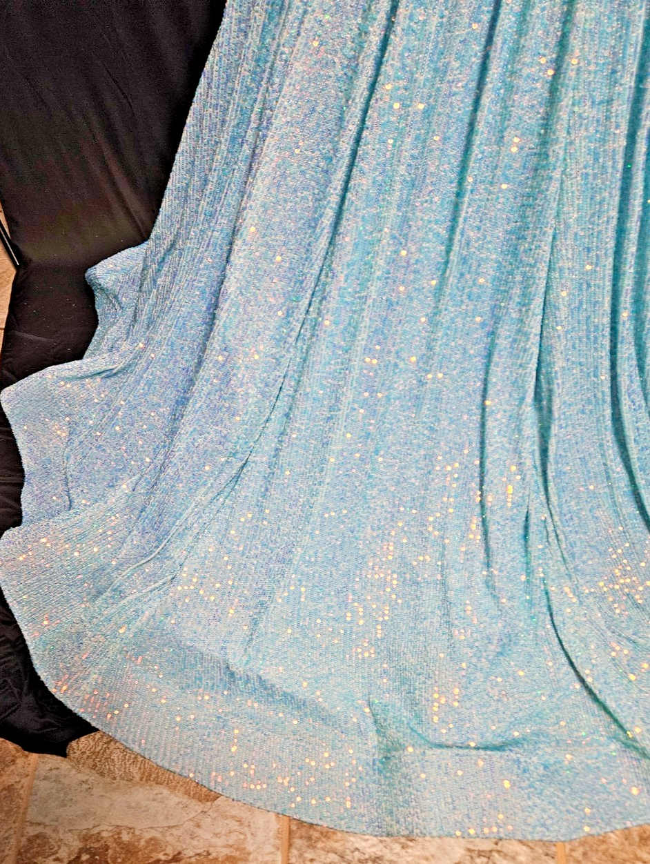 GORGEOUS FORMAL SHERRI HILL TURQUOISE BLUE SEQUINED MERMAIN GOWN SIZE 12