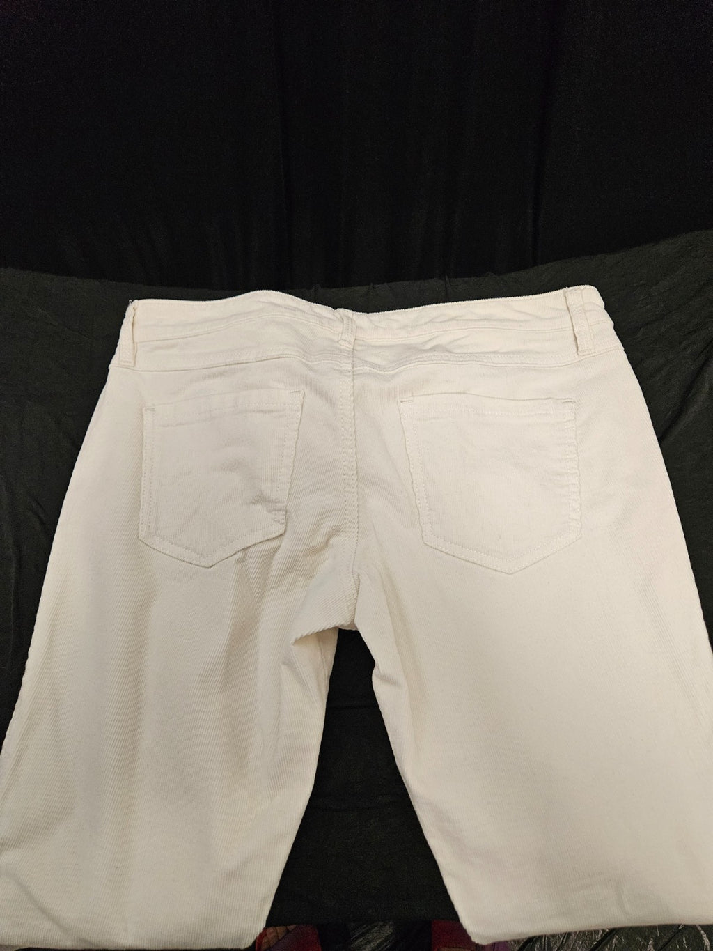WOMEN'S SIZE 8 BEIGE THIN CORDUROY SKINNY JEANS/PANTS EXCELLENT CONDITION