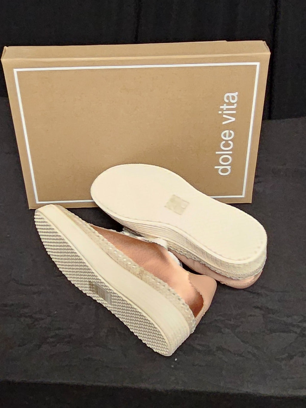 WOMEN'S DOLCE VITA SIZE 6 LENNIX COPPER SNEAKERS NIB
