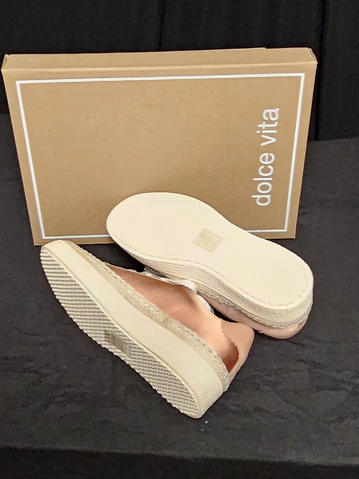 WOMEN'S DOLCE VITA SIZE 6 LENNIX COPPER SNEAKERS NIB